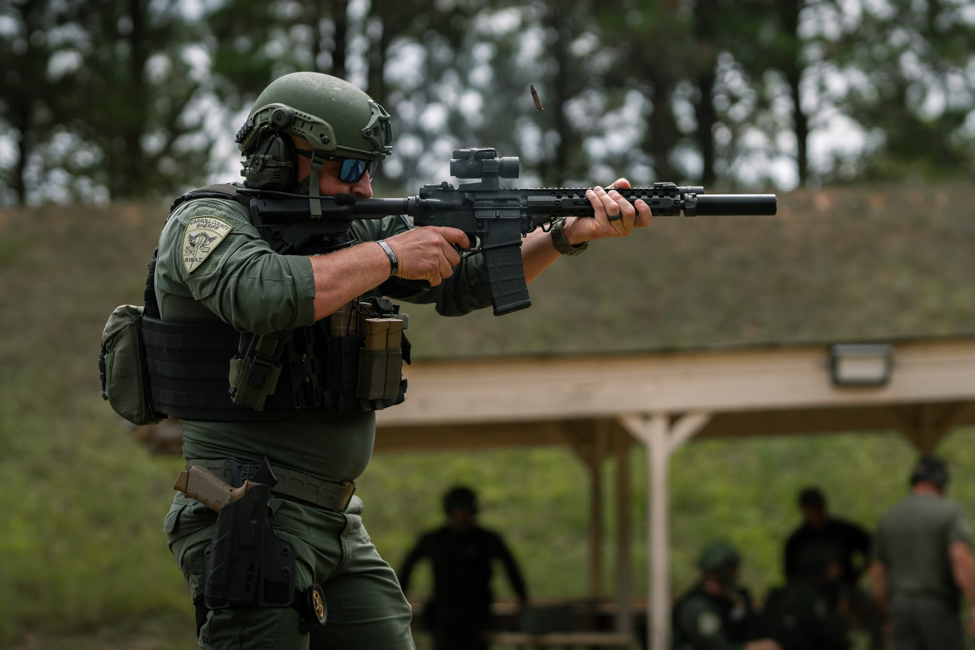 Sheriff deputy training on the range