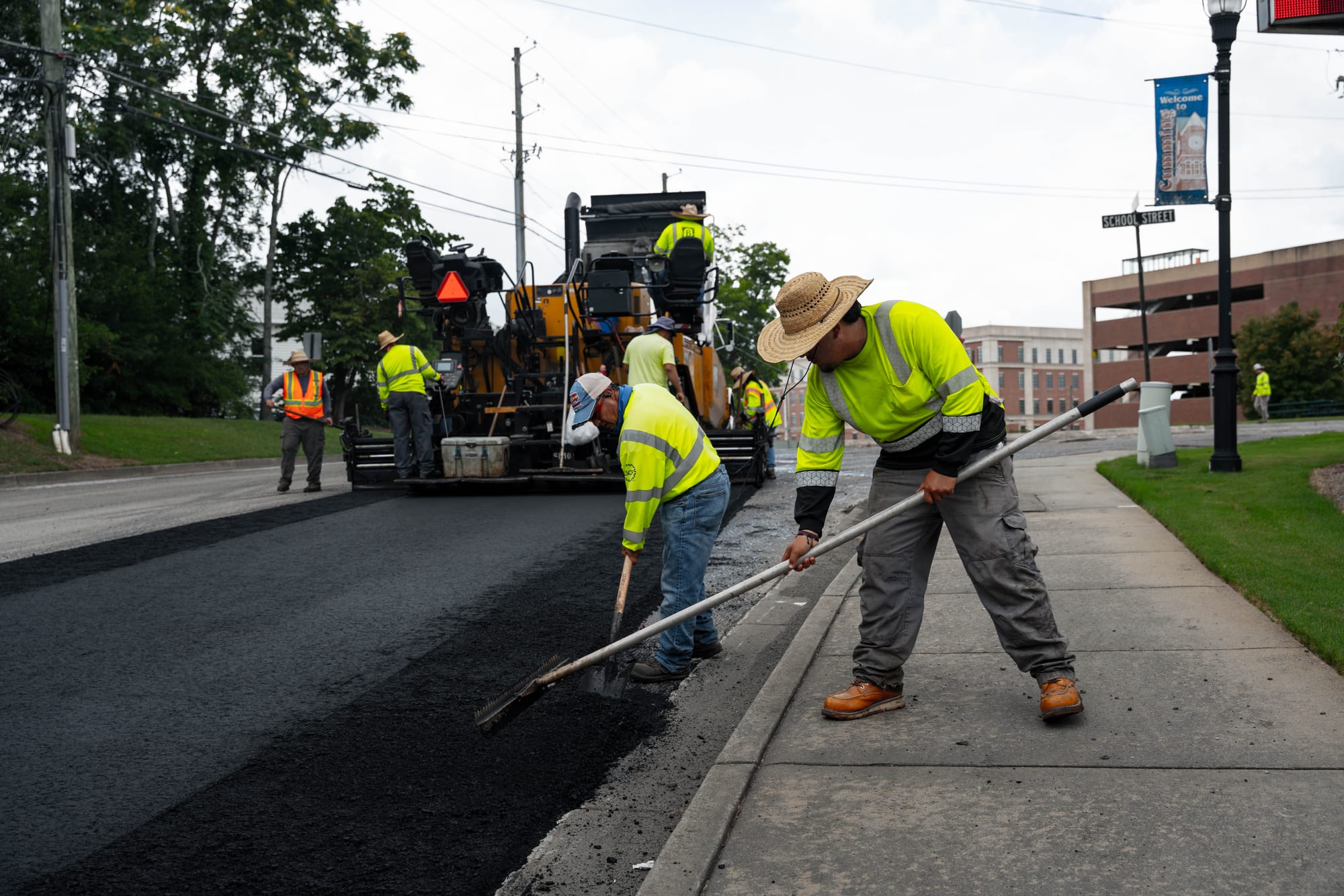 Road paving crew